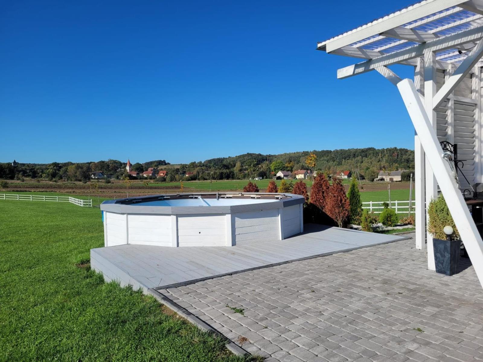 Domek Na Pagorku Lwowek Slaski Exterior foto